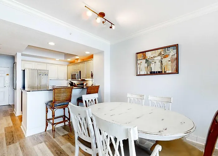 Beachfront Wlarge Balcony Shared Hot Tub Pool Sauna Free Wifi Ac Holiday home