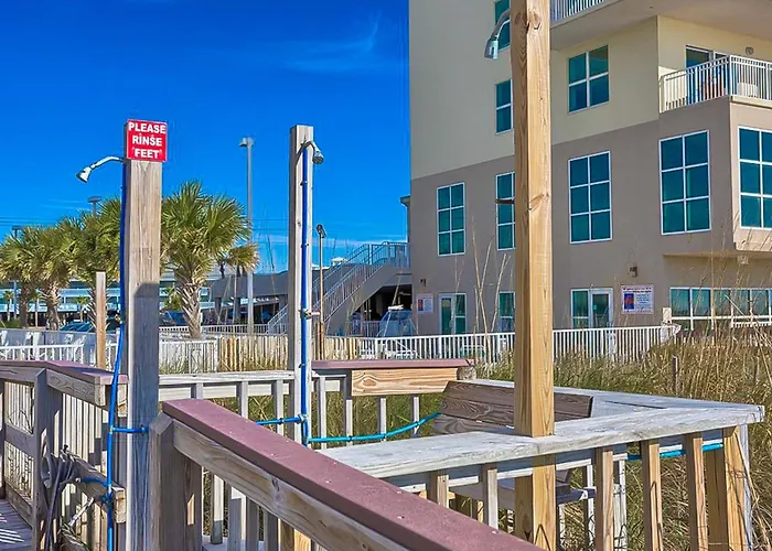 Beachfront Wlarge Balcony Shared Hot Tub Pool Sauna Free Wifi Ac Holiday home